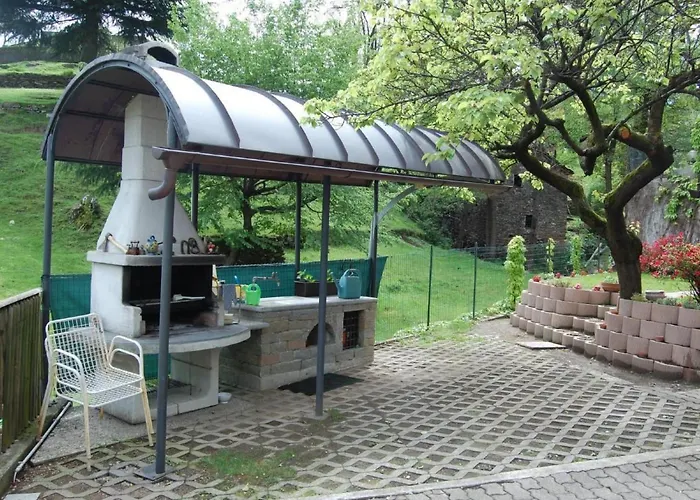 Annetta Mit Sicht Auf Und Berge 75 M² By Interhome *